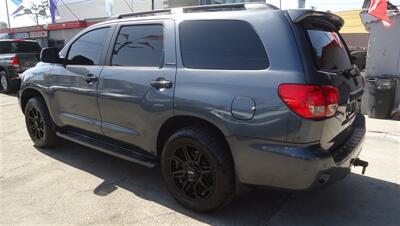 2008 Toyota Sequoia Limited - Photo 8 - Van Nuys, CA 91405