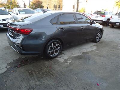 2019 Kia Forte LXS - Photo 4 - Van Nuys, CA 91405