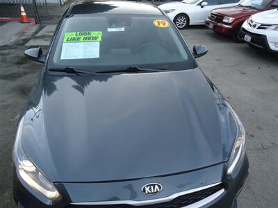 2019 Kia Forte LXS - Photo 2 - Van Nuys, CA 91405