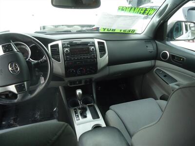 2012 Toyota Tacoma PreRunner V6 - Photo 17 - Van Nuys, CA 91405