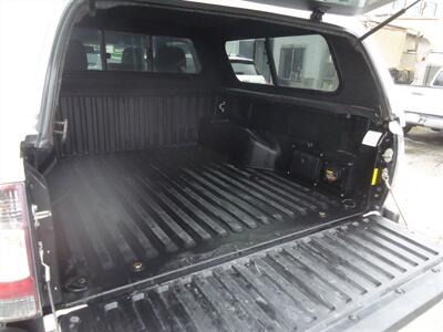 2012 Toyota Tacoma PreRunner V6 - Photo 11 - Van Nuys, CA 91405