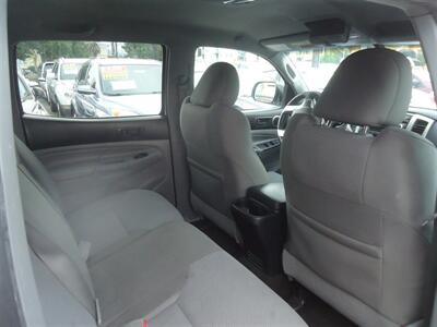 2012 Toyota Tacoma PreRunner V6 - Photo 12 - Van Nuys, CA 91405