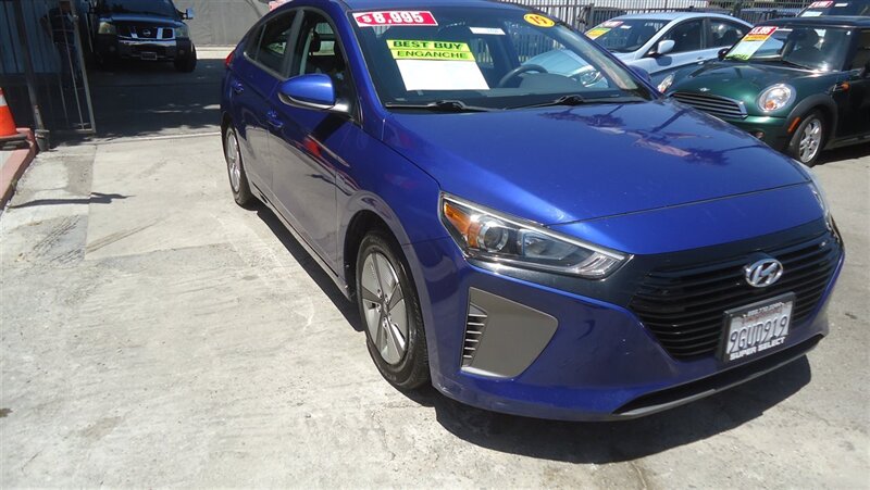 2019 Hyundai IONIQ Hybrid Blue   - Photo 1 - Van Nuys, CA 91405