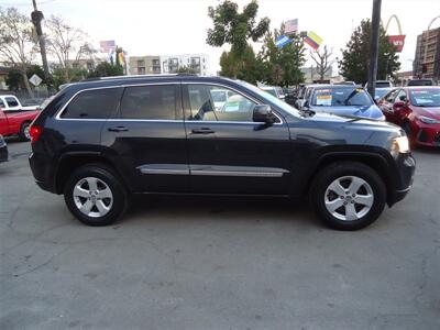 2013 Jeep Grand Cherokee Laredo   - Photo 2 - Van Nuys, CA 91405