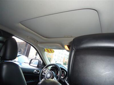 2013 Jeep Grand Cherokee Laredo   - Photo 14 - Van Nuys, CA 91405