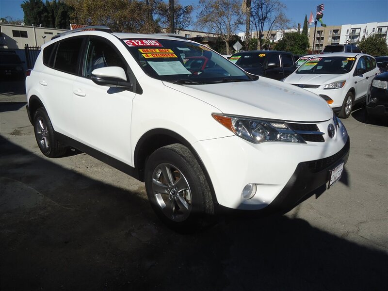 2015 Toyota RAV4 XLE   - Photo 1 - Van Nuys, CA 91405