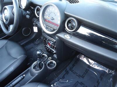 2015 MINI Convertible Cooper   - Photo 22 - Van Nuys, CA 91405