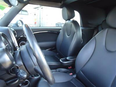 2015 MINI Convertible Cooper   - Photo 16 - Van Nuys, CA 91405