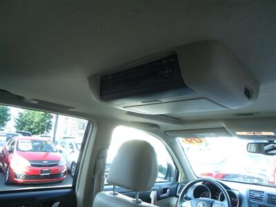 2009 Toyota Highlander Limited   - Photo 15 - Van Nuys, CA 91405
