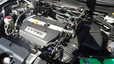 2005 Honda CR-V LX - Photo 22 - Van Nuys, CA 91405