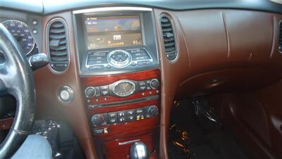 2016 INFINITI QX50 - Photo 23 - Van Nuys, CA 91405