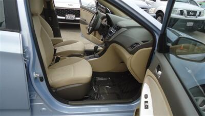 2014 Hyundai ACCENT GLS   - Photo 14 - Van Nuys, CA 91405