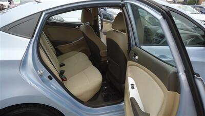 2014 Hyundai ACCENT GLS   - Photo 13 - Van Nuys, CA 91405
