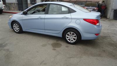 2014 Hyundai ACCENT GLS   - Photo 8 - Van Nuys, CA 91405
