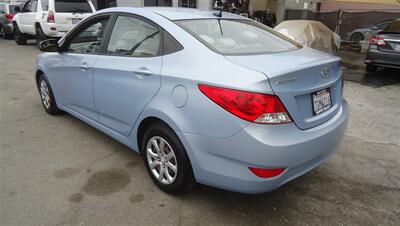 2014 Hyundai ACCENT GLS   - Photo 9 - Van Nuys, CA 91405