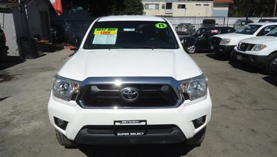 2015 Toyota Tacoma PreRunner V6 - Photo 5 - Van Nuys, CA 91405