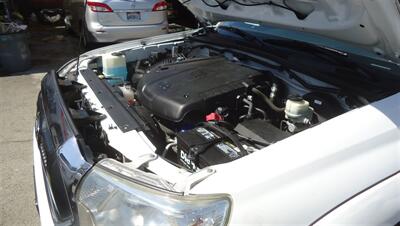 2015 Toyota Tacoma PreRunner V6 - Photo 22 - Van Nuys, CA 91405