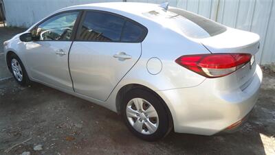 2018 Kia Forte LX   - Photo 7 - Van Nuys, CA 91405