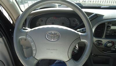 2004 Toyota Sequoia Limited - Photo 18 - Van Nuys, CA 91405