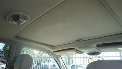 2004 Toyota Sequoia Limited - Photo 12 - Van Nuys, CA 91405