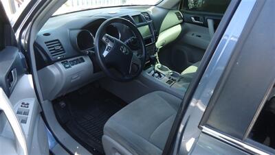 2013 Toyota Highlander Plus SUV