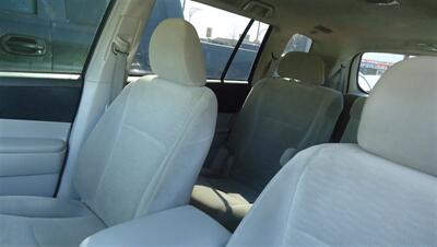 2013 Toyota Highlander Plus   - Photo 9 - Van Nuys, CA 91405