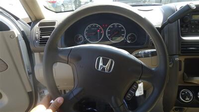 2006 Honda CR-V LX   - Photo 22 - Van Nuys, CA 91405