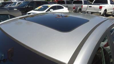 2011 Kia Forte EX - Photo 8 - Van Nuys, CA 91405
