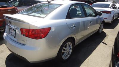 2011 Kia Forte EX - Photo 3 - Van Nuys, CA 91405