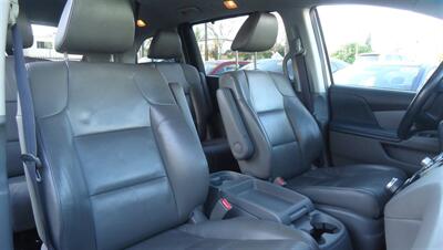 2012 Honda Odyssey EX-L   - Photo 19 - Van Nuys, CA 91405