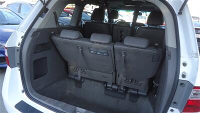 2012 Honda Odyssey EX-L   - Photo 13 - Van Nuys, CA 91405