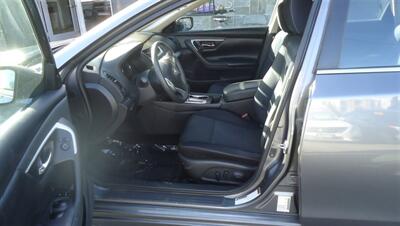 2017 Nissan Altima 2.5 SV - Photo 16 - Van Nuys, CA 91405