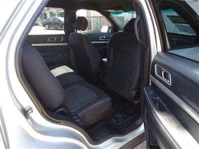 2016 Ford Explorer XLT   - Photo 13 - Van Nuys, CA 91405