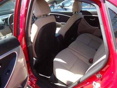 2016 Hyundai ELANTRA GT   - Photo 7 - Van Nuys, CA 91405