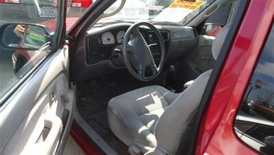 2002 Toyota Tacoma   - Photo 11 - Van Nuys, CA 91405