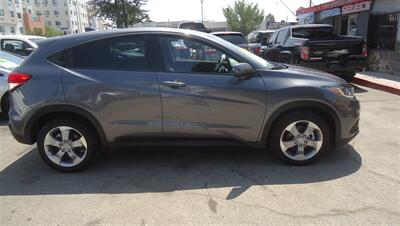 2022 Honda HR-V LX   - Photo 3 - Van Nuys, CA 91405