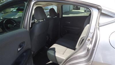 2022 Honda HR-V LX   - Photo 15 - Van Nuys, CA 91405