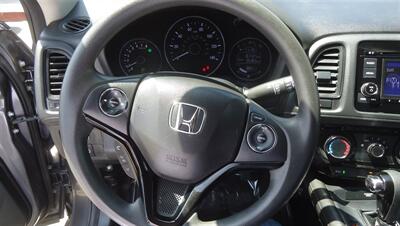 2022 Honda HR-V LX   - Photo 19 - Van Nuys, CA 91405