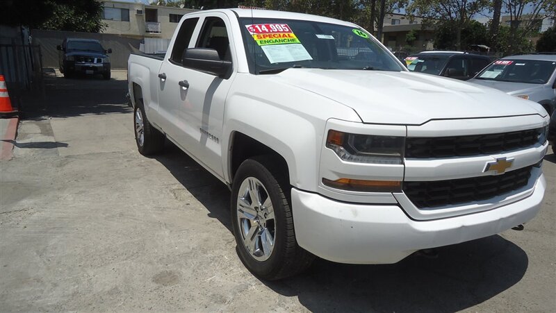 2016 Chevrolet Silverado 1500 Custom   - Photo 1 - Van Nuys, CA 91405
