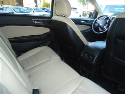 2016 Ford Edge SEL   - Photo 15 - Van Nuys, CA 91405