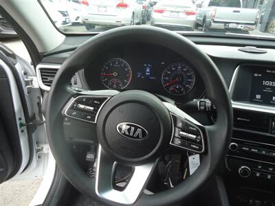 2020 Kia Optima LX - Photo 21 - Van Nuys, CA 91405
