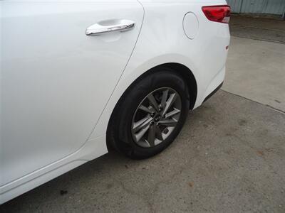 2020 Kia Optima LX - Photo 30 - Van Nuys, CA 91405