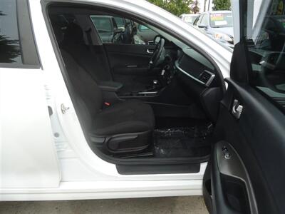 2020 Kia Optima LX - Photo 13 - Van Nuys, CA 91405