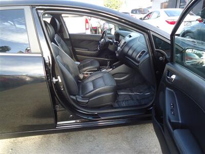 2017 Kia Forte EX   - Photo 17 - Van Nuys, CA 91405