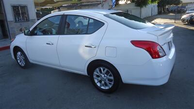 2018 Nissan Versa SV   - Photo 7 - Van Nuys, CA 91405