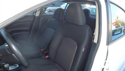 2018 Nissan Versa SV   - Photo 16 - Van Nuys, CA 91405