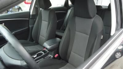 2016 Hyundai ELANTRA GT   - Photo 15 - Van Nuys, CA 91405