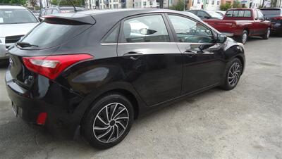 2016 Hyundai ELANTRA GT   - Photo 5 - Van Nuys, CA 91405