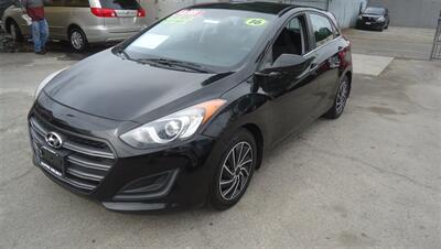 2016 Hyundai ELANTRA GT   - Photo 7 - Van Nuys, CA 91405