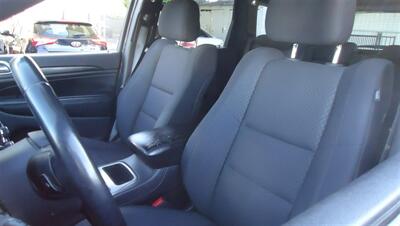 2019 Jeep Grand Cherokee Laredo   - Photo 21 - Van Nuys, CA 91405